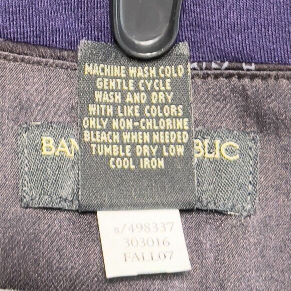 Banana Republic Stretch Dress With V-Neck And Cinched Empire Waist - Picture 12 of 13